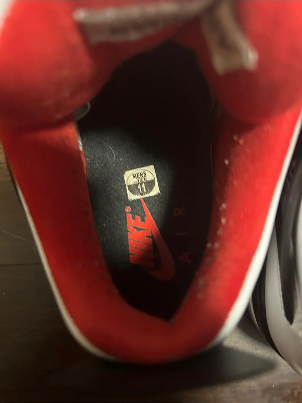 Jordan 4 Fire Red size 11 used great condition